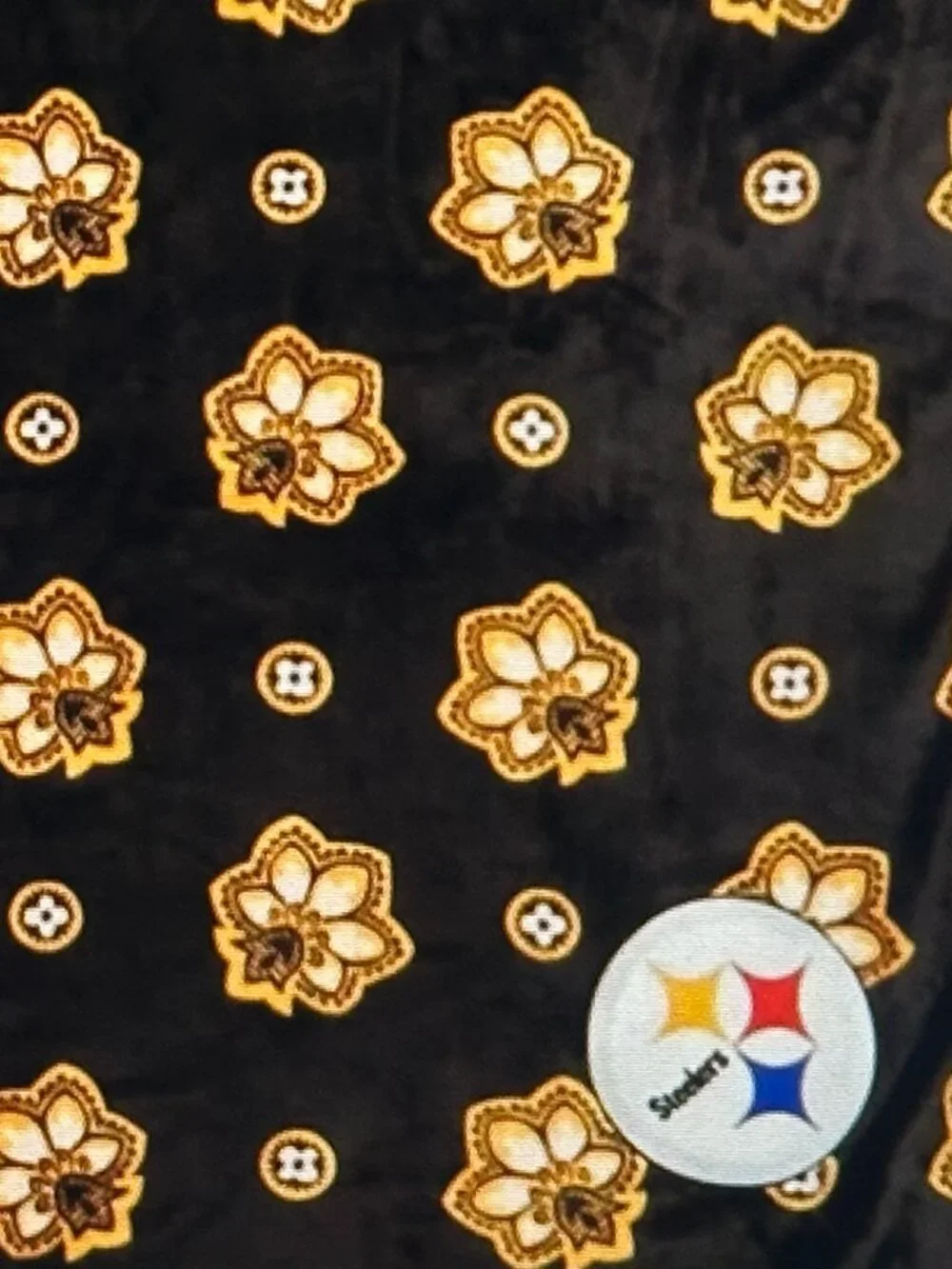 VERA BRADLEY NFL STEELERS OVERSIZED THROW BLANKET:NWT PITTSBURGH  94